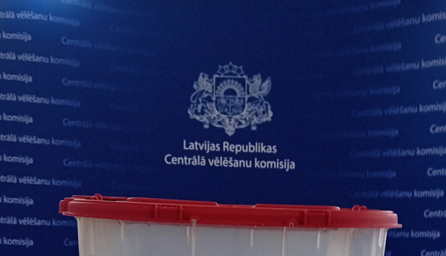 Vēlēšanu urna