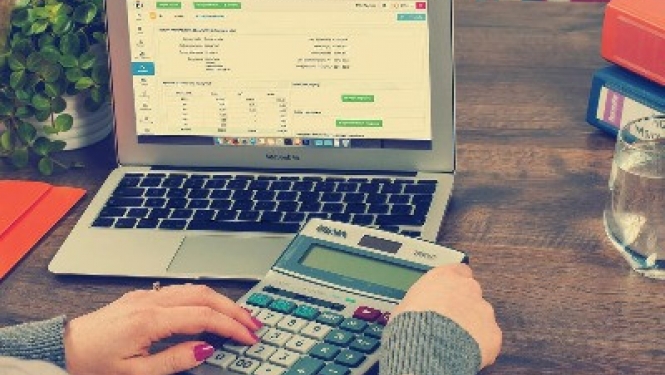 Centrālā vēlēšanu komisija izsludina konkursu uz grāmatveža amata vietu (uz noteiktu laiku)