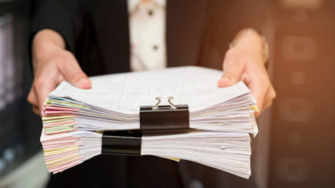 Noslēgusies parakstu vākšana tautas nobalsošanas ierosināšanai par apturēto likumu