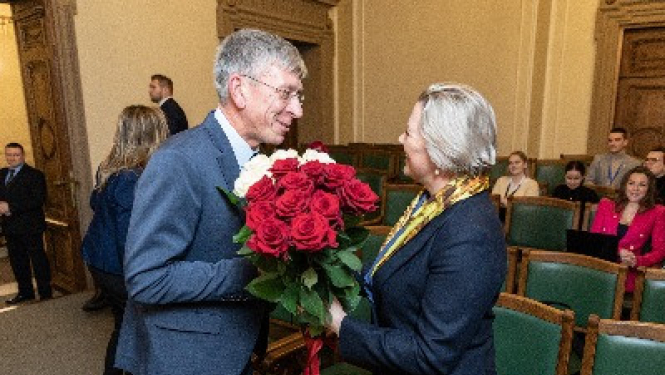 Saeima ievēlē Centrālo vēlēšanu komisiju