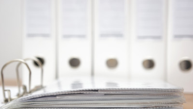 CVK izsvītro no 14. Saeimas kandidātu sarakstiem vēl divus deputātu kandidātus