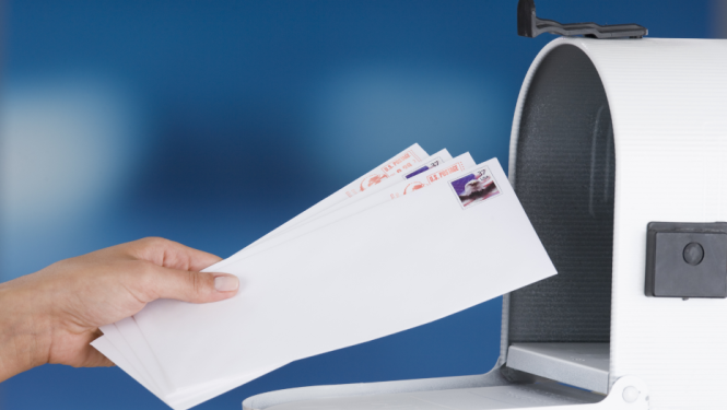 Saeima 2. lasījumā atbalsta iespēju pašvaldību vēlēšanās balsot pa pastu no ārvalstīm