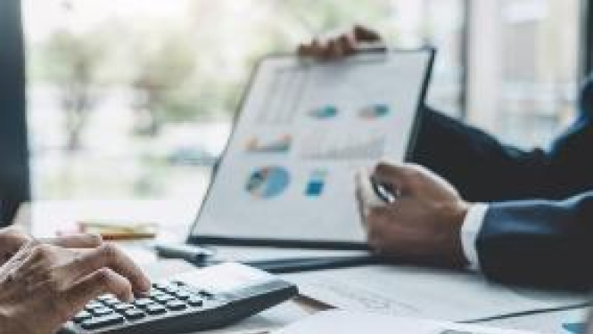 Parakstu vākšanai par Valsts prezidenta apturēto likumu nepieciešami 828 952 eiro