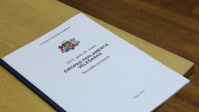 Apstiprināti Eiropas Parlamenta vēlēšanu rezultāti