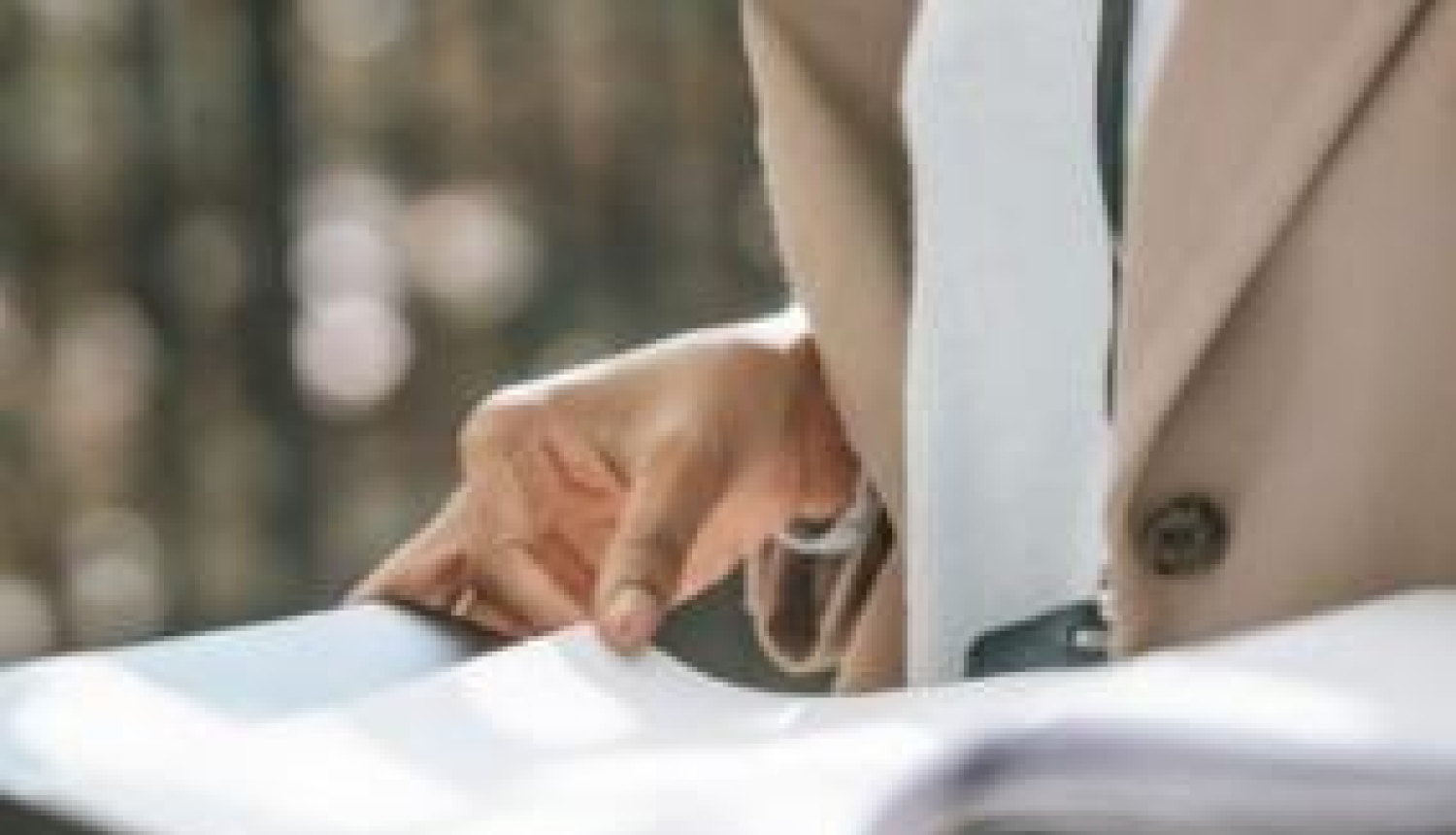 CVK nereģistrē parakstu vākšanai grozījumus Satversmes 111. pantā