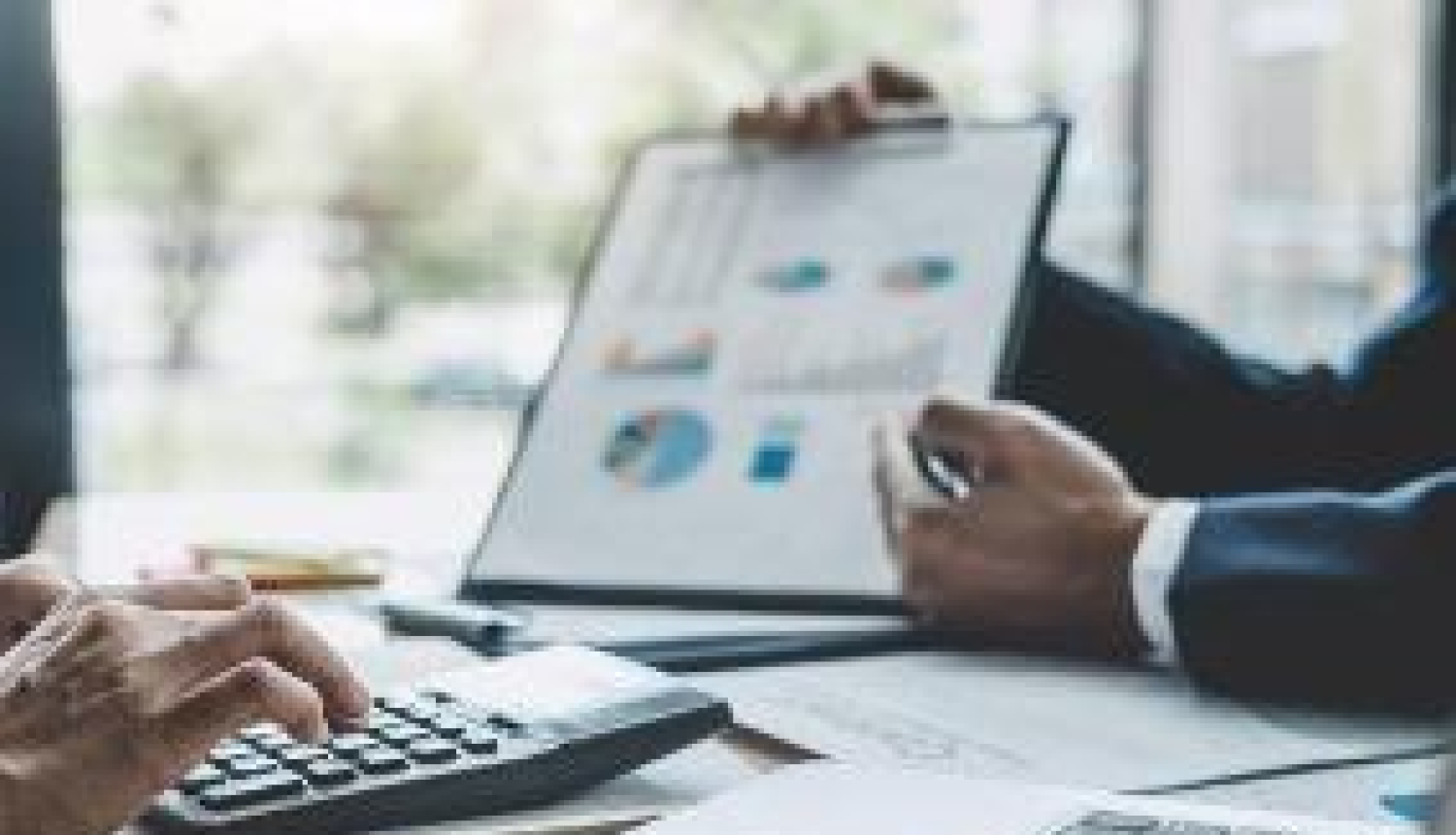 Parakstu vākšanai par Valsts prezidenta apturēto likumu nepieciešami 828 952 eiro