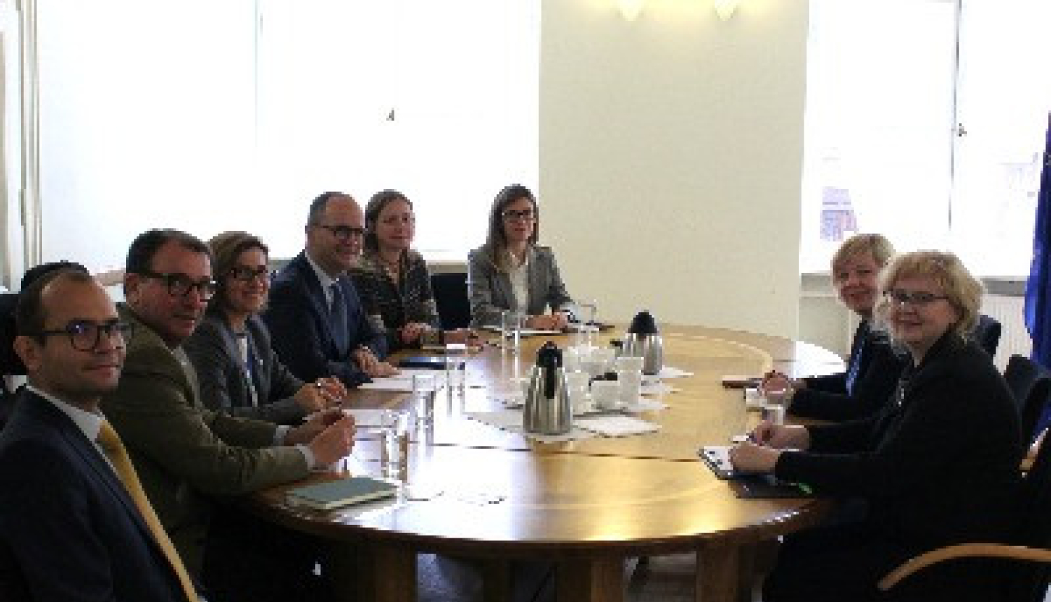 CVK pirms 14. Saeimas vēlēšanām tiekas ar EDSO pārstāvjiem