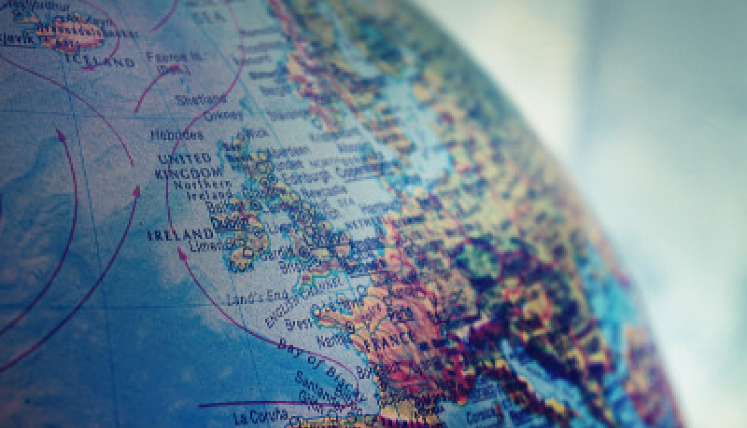 Apstiprināts 41 vēlēšanu iecirknis Latvijas pārstāvniecībās ārvalstīs 14. Saeimas vēlēšanās