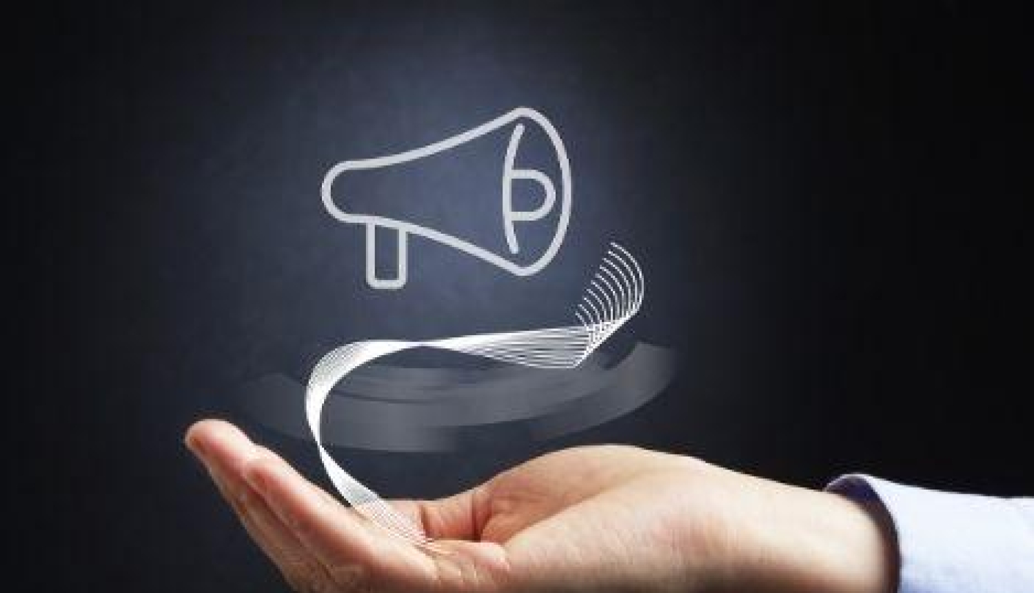 No 6. aprīļa spēkā stingrākas prasības pašvaldību deputātu kandidātiem un politiskajām partijām medijos